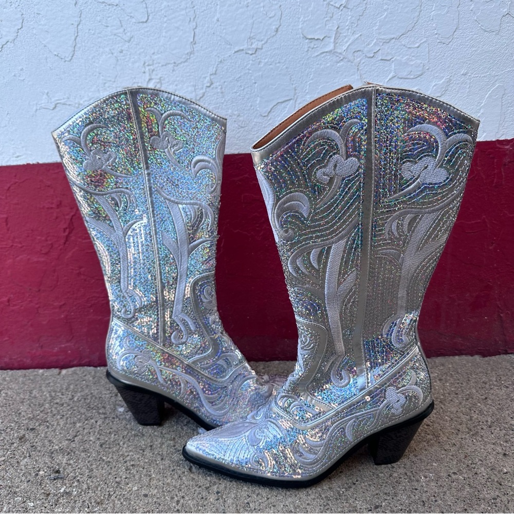 Helen's Heart‎ Silver Sequins Heeled Boots size 7